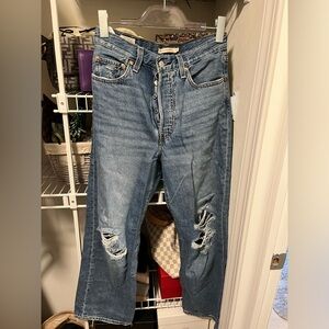 Levi’s Ribcage Straight Ankle size 27